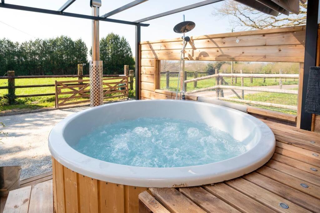Relaxing Cottage Bain Nordique Ancinnes Luaran gambar